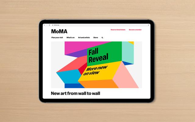 Ein IPad, worauf eine Seite vom &quot;MoMA&quot; gezeigt wird.