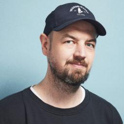 Portrait Foto Jörn Peper